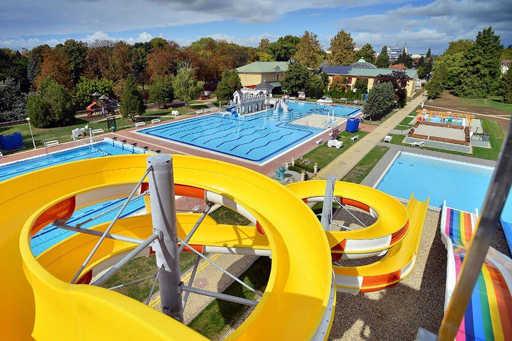 Magdalena Apartman Eger Exteriör bild